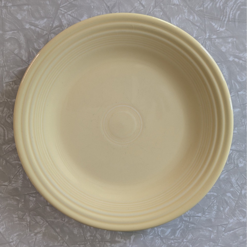 Fiestaware‎ 10.5" Classic Dinner Plate Post '86 Yellow
